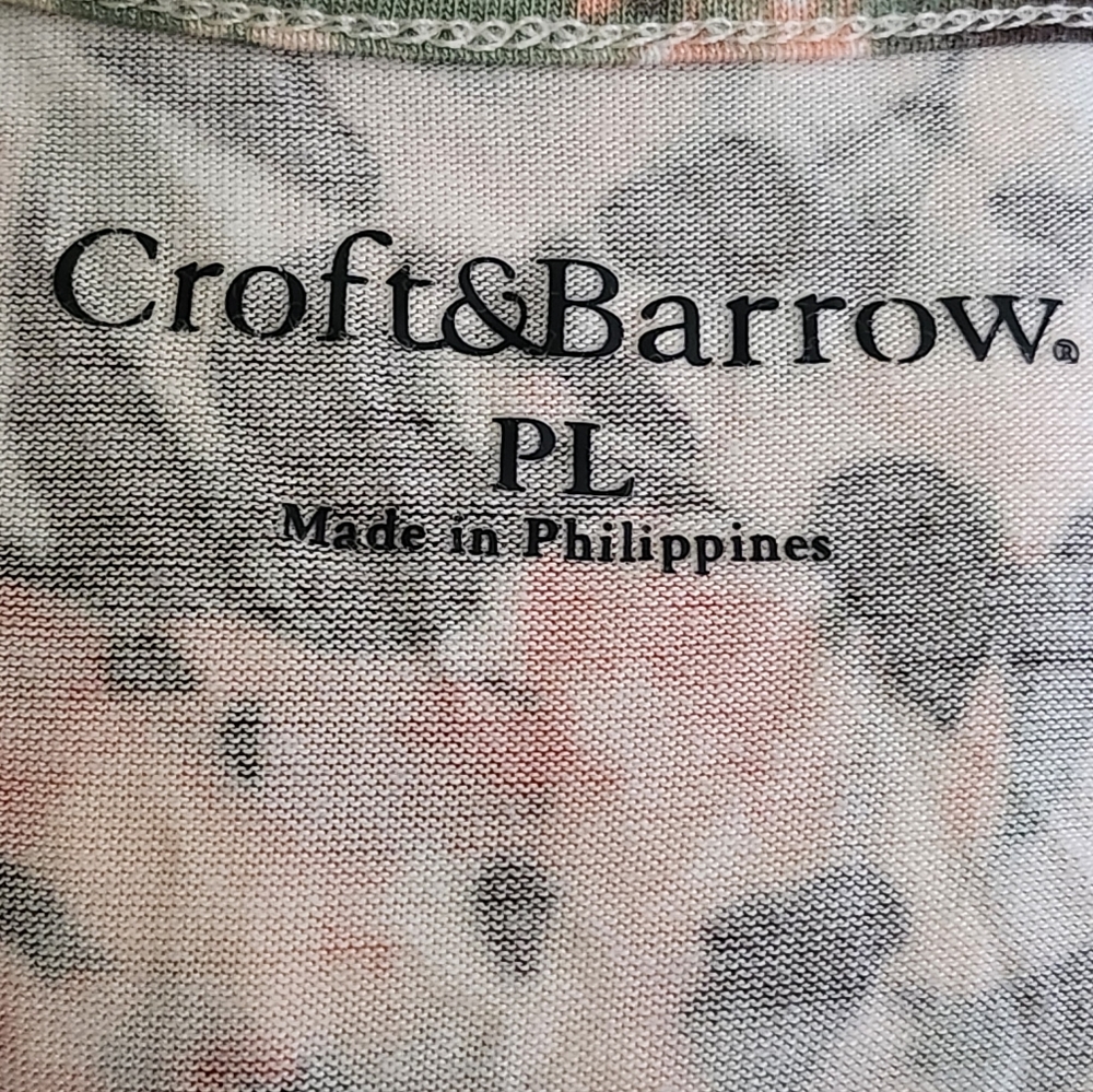 croft & barrow Floral Scoop-Neck Short Sleeve Top in Pink and Green - Picture 7 of 7